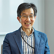 石島 貴弘 氏写真